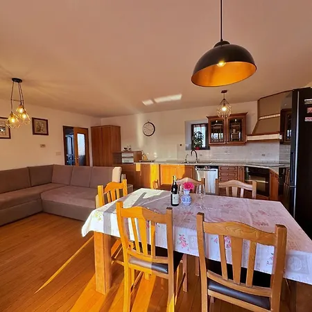 With A Parking Space Nska, Krk - 23871 Apartamento Malinska