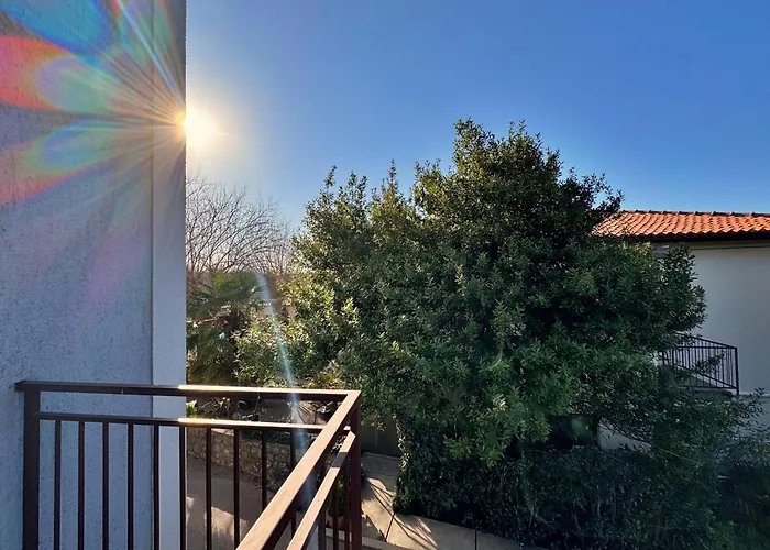 Lägenhet With A Parking Space Nska, Krk - 23871 Malinska