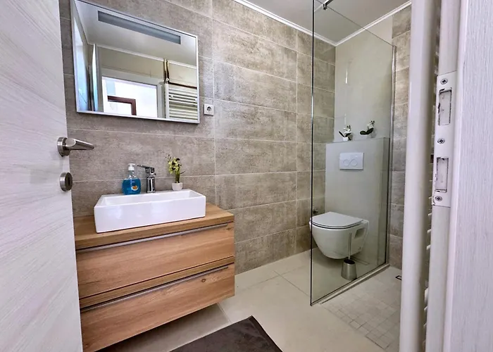 With A Parking Space Nska, Krk - 23871 Lägenhet *