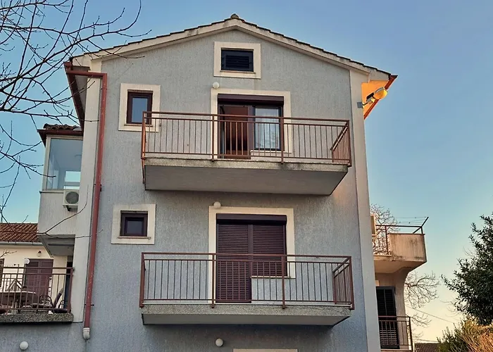 Lägenhet With A Parking Space Nska, Krk - 23871 *