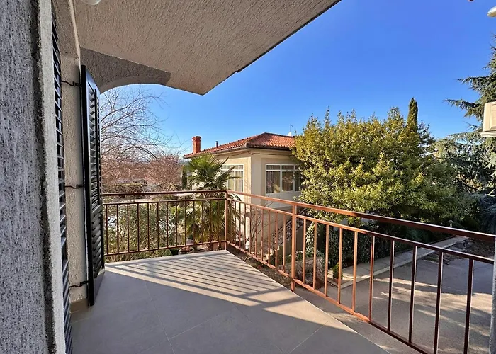 Lägenhet With A Parking Space Nska, Krk - 23871 *