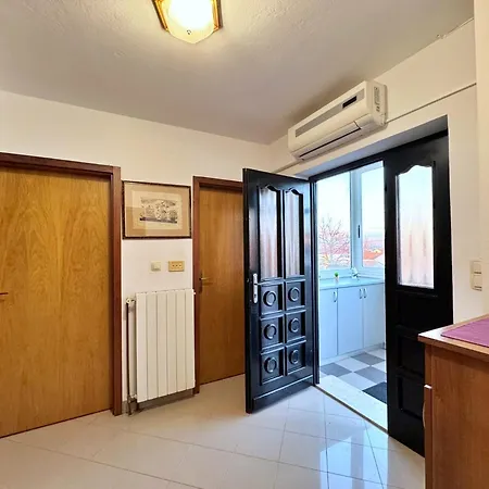 With A Parking Space Nska, Krk - 23871 * Malinska