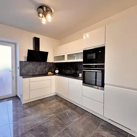 With A Parking Space Nska, Krk - 23871 Apartman Malinska